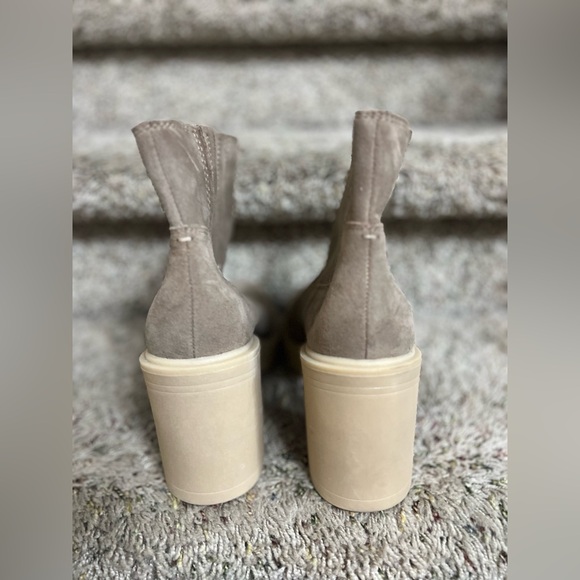 NWT Dolce Vita Waterproof Caster Boots size 10 - Picture 7 of 10